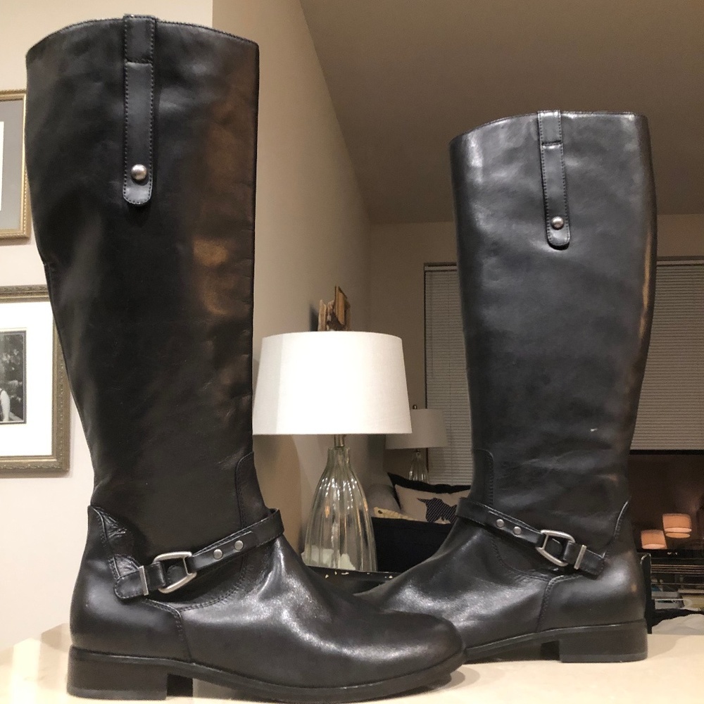 Boots by Charles David,  BRAND NEW, Size 8.5M,